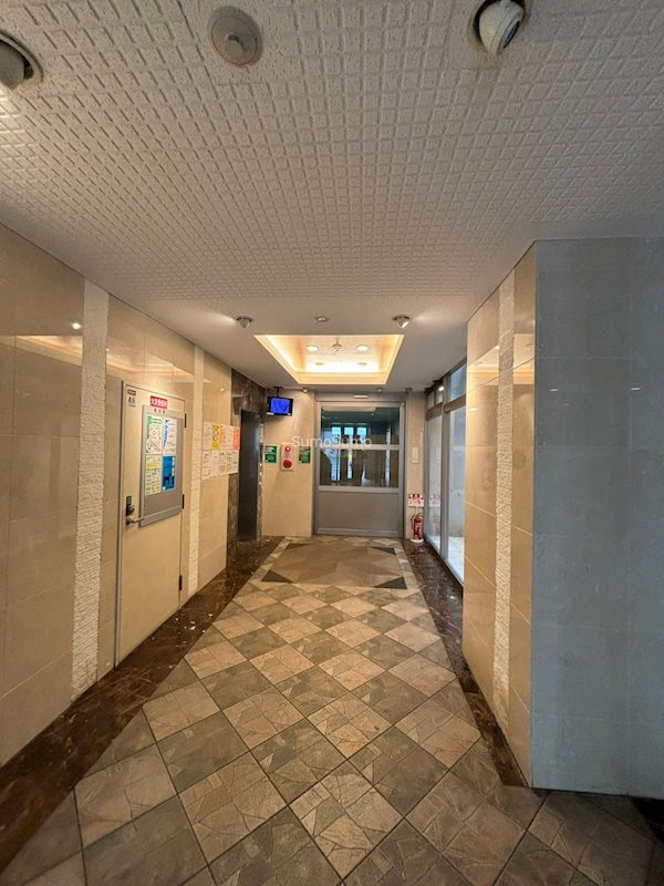 WENS東心斎橋のロビー