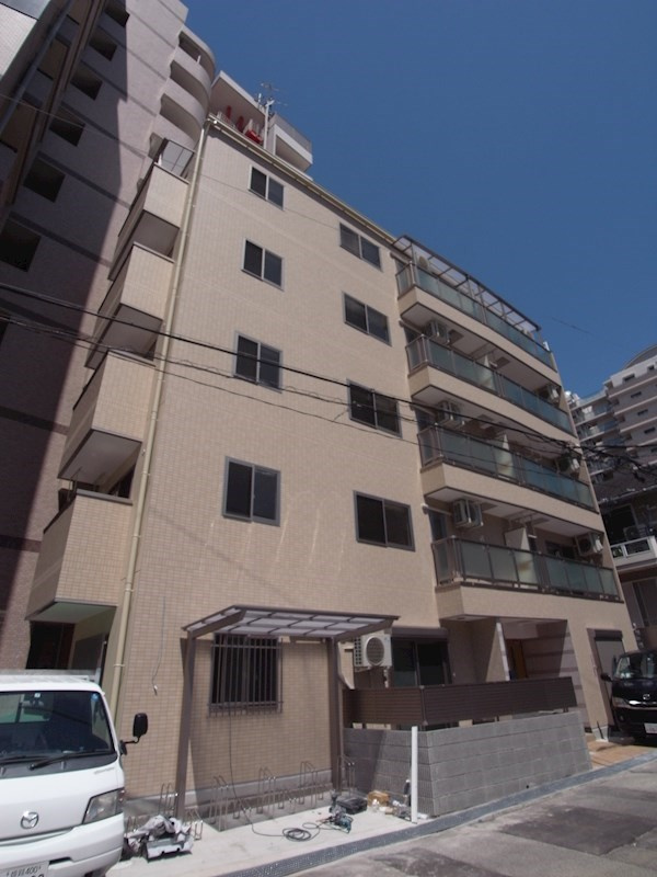HIGH WOODS YAMATEの外観