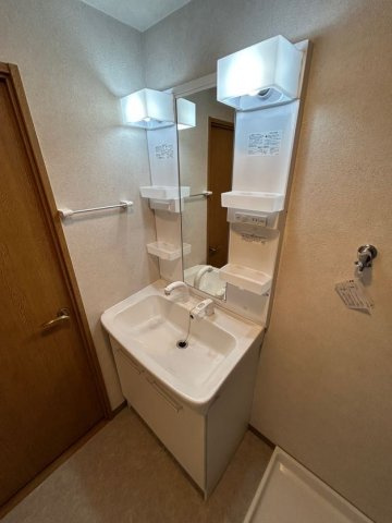 KUSABAマンションの洗面所