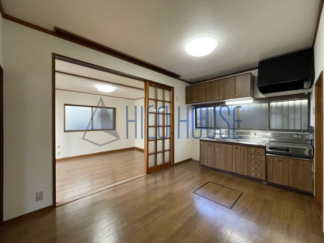 仙波町4丁目戸建貸家のキッチン