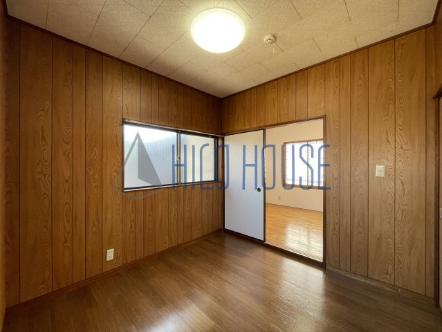 仙波町4丁目戸建貸家の寝室