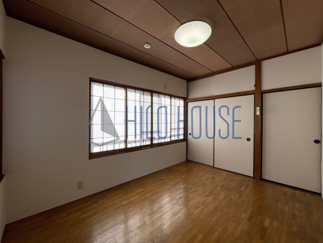 仙波町4丁目戸建貸家の寝室