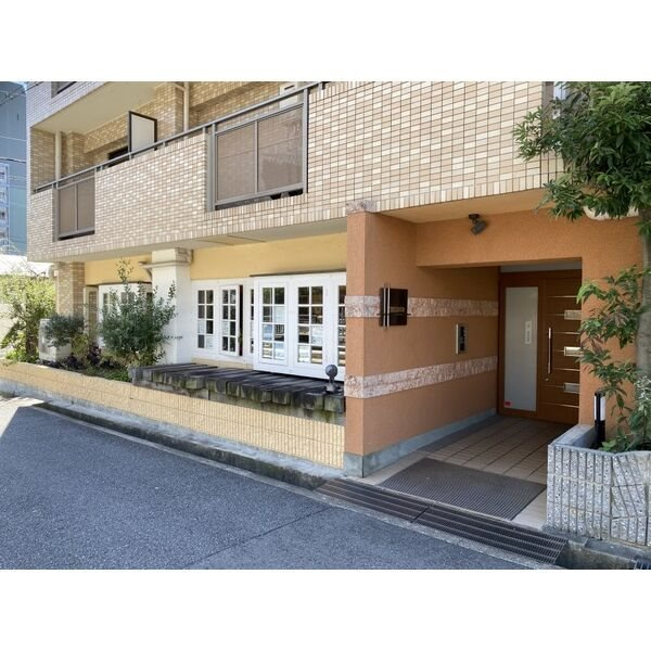 NESTY本山の外観