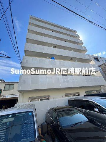 grb(ジーアールビー)の外観|外観は落ち着いています