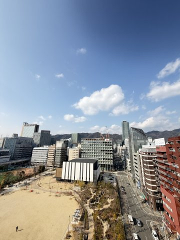 L・Isobe三宮の展望