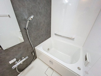 【浴室】 | Mon