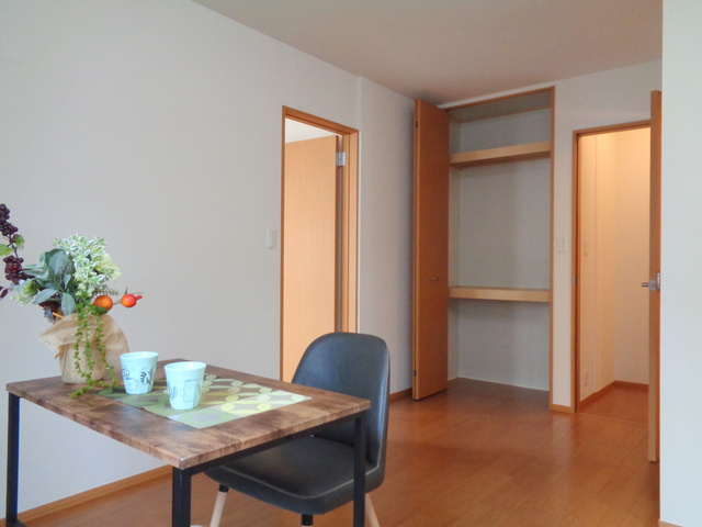 ヴィラコート鵠沼の居間・リビング