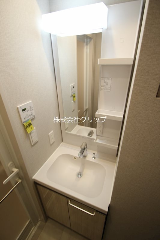 GRAND横濱山下町の独立洗面台