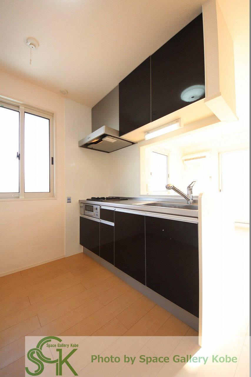 ピンツリーハイツⅢのキッチン|※お部屋により仕様が異なる場合がございます※