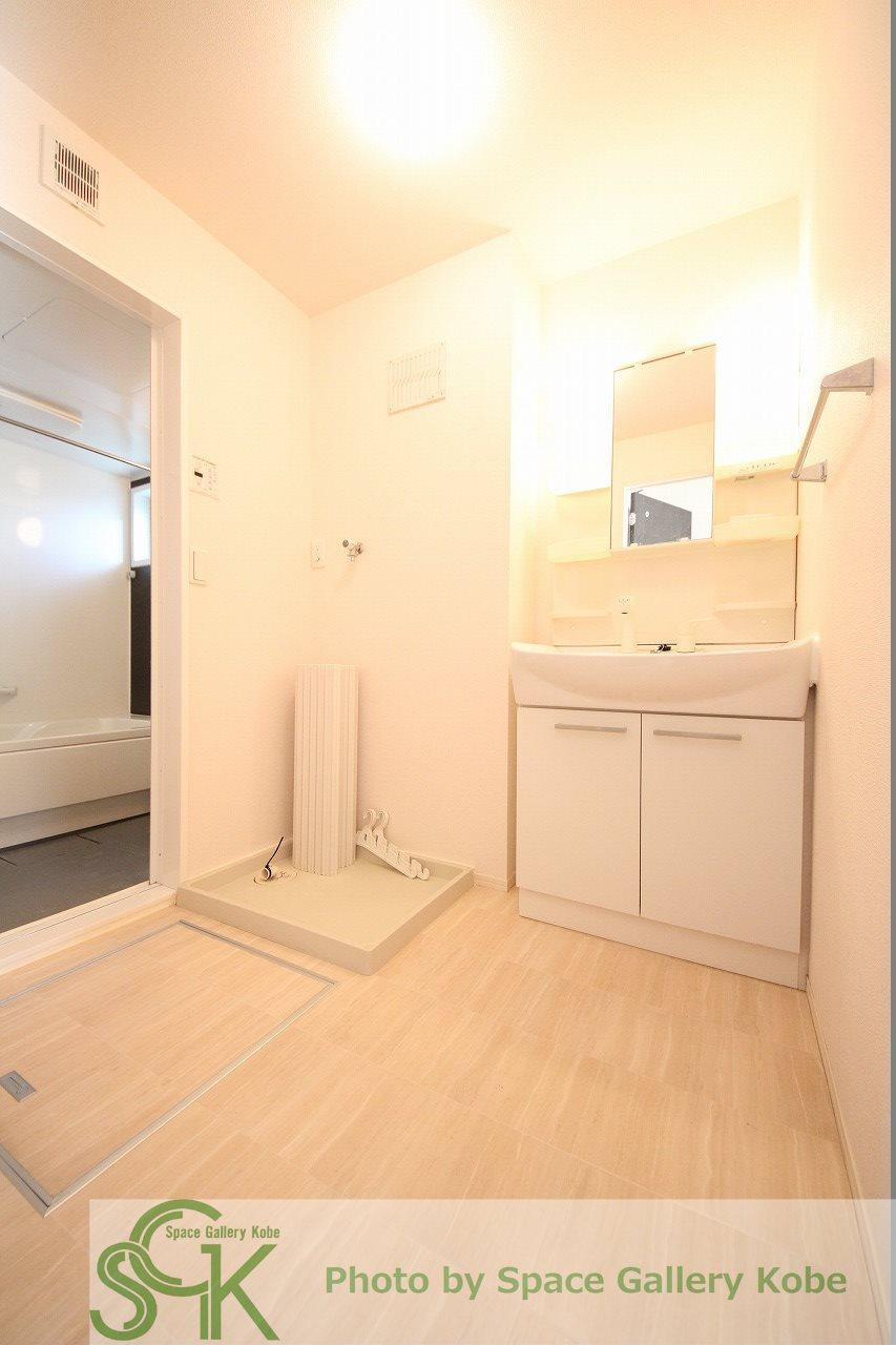 ピンツリーハイツⅢの洗面所|※お部屋により仕様が異なる場合がございます※