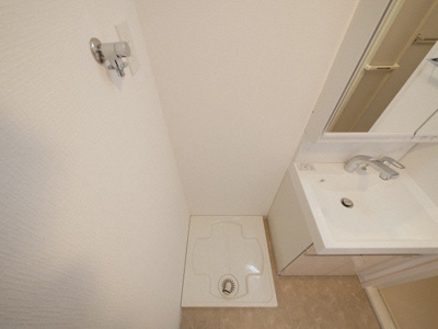 【設備】 | S-RESIDENCE高井田Central | 洗濯機置き場です