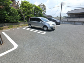 【駐車場】