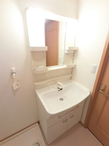 【独立洗面台】