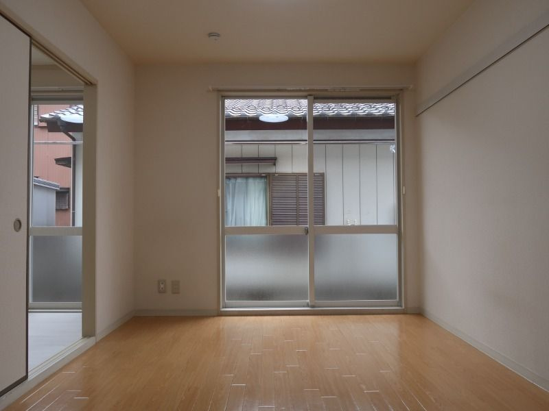 サンボルヒカリの居間・リビング