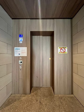 OPUS RESIDENCE SHINSAIBASHI SOUTHの外観|外観は落ち着いています