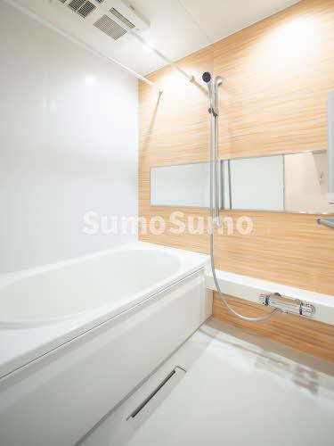 Pure Gardens Okamoto　の浴室