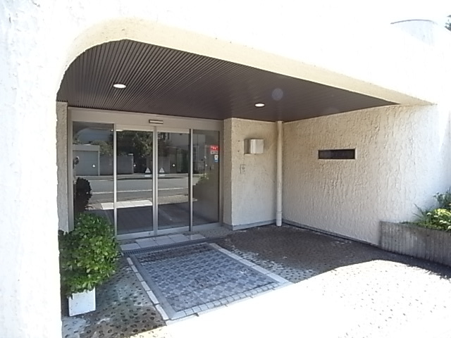 西芦屋グリーンハウスのエントランス