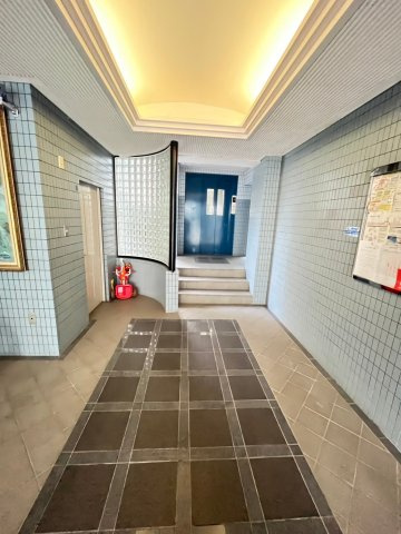 フォルム甲南町のロビー