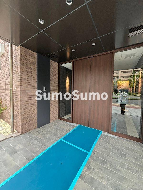 RJRプレシア南堀江のエントランス|建物の内部です