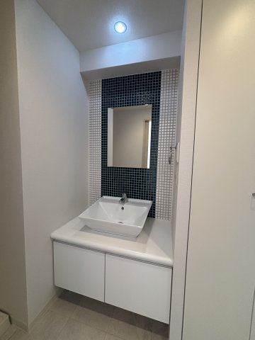 RIDGE北堀江の洗面所