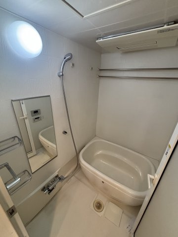 RIDGE北堀江の浴室