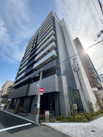 プレサンス難波デヴァンテの外観