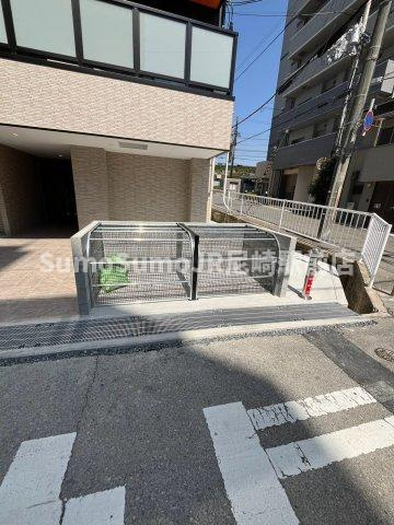 NU武庫川駅前 の駐車場|駐車場完備です