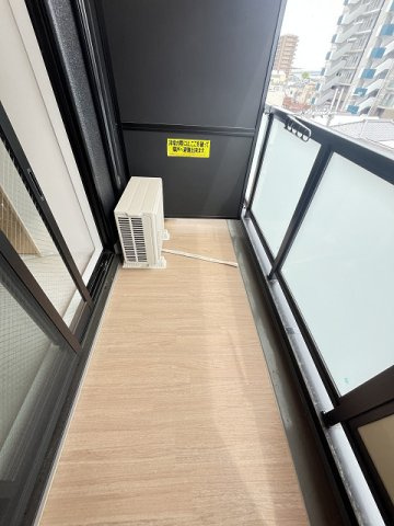 NU武庫川駅前 のバルコニー