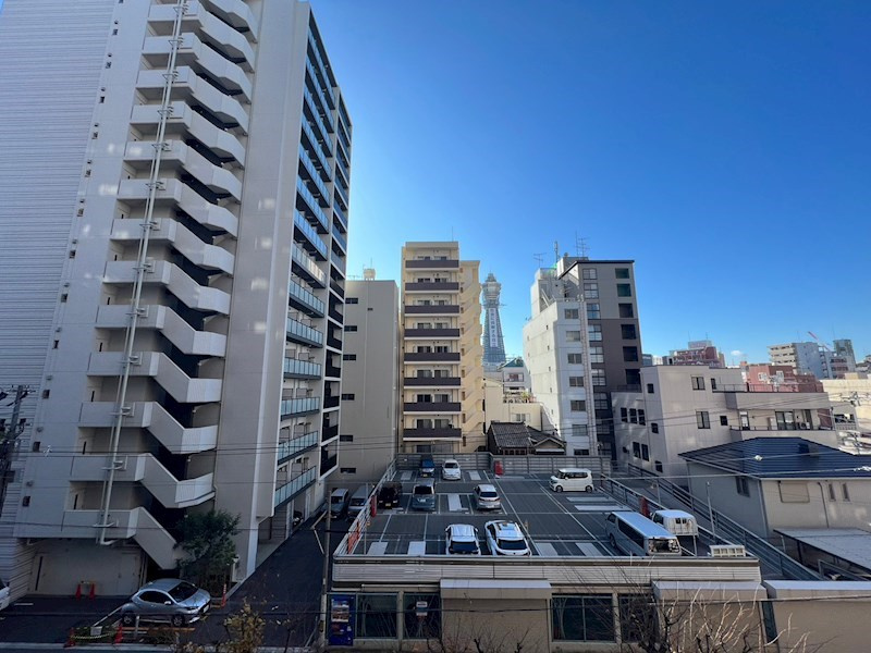 フロンティアタワー難波EAST(旧:グランソレイユ日本橋)の展望