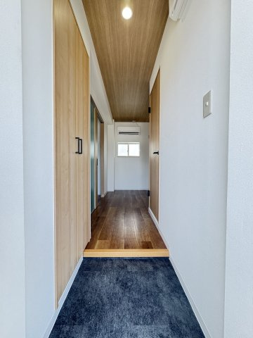 ｍｕｌｂｅｒｒｙ　ｈｏｕｓｅの玄関