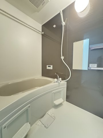 ｍｕｌｂｅｒｒｙ　ｈｏｕｓｅの浴室