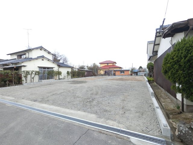 佐賀市本庄町大字末次2期2号棟の前面道路含む現地写真|前面道路含む現地写真です