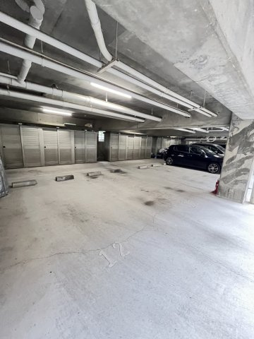 西芦屋グリーンハウスの駐車場