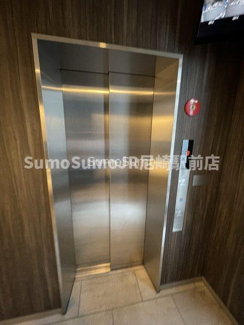 プログレッセ新大阪のロビー