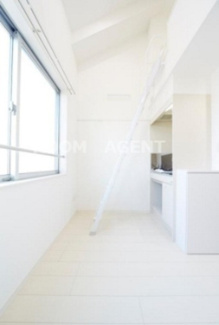 【洋室】 | 同仕様写真
インターネット無料