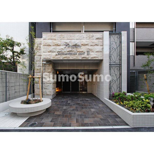 ファーストフィオーレ心斎橋イーストⅡのエントランス|建物の内部です