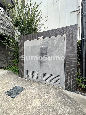 プレサンス上町台リベルテの外観