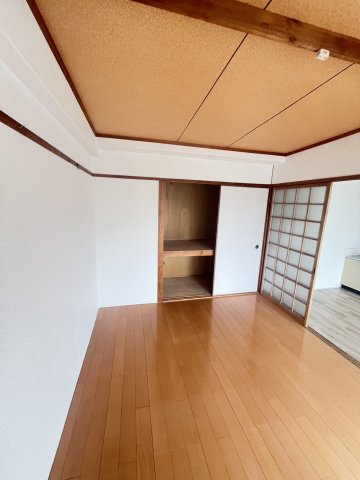マンション藤の内装