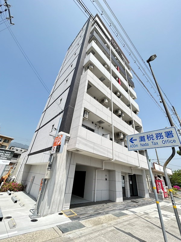 ONLYONE灘南通の外観