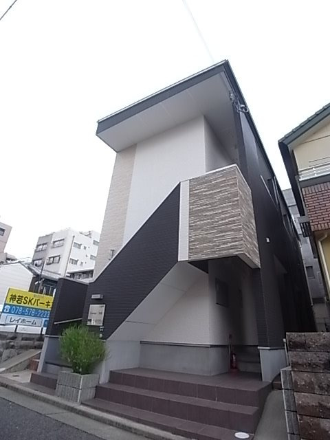 Prestige三宮東の外観