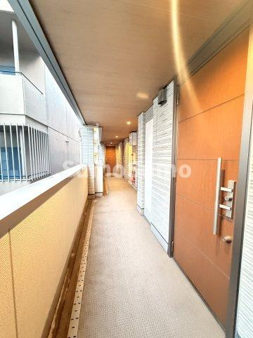 Ｐｒｕｎｉｅｒ（プリュニエ）本山のロビー