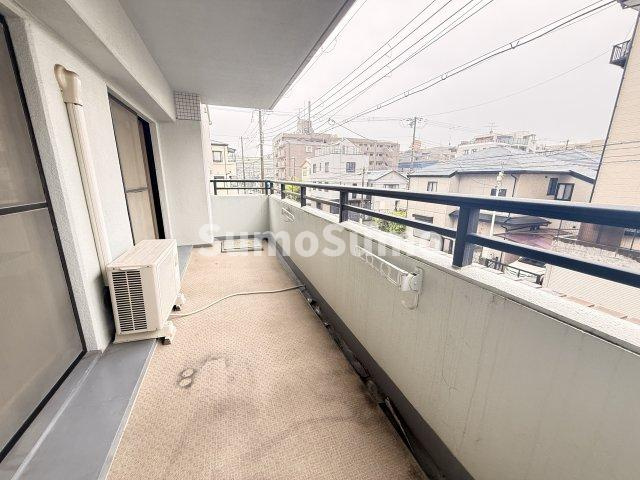 プラスワン芦屋のバルコニー