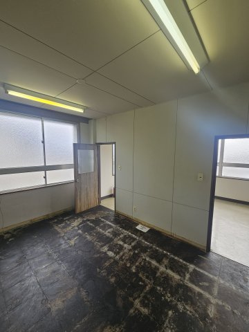 旧鳥取銀行住吉支店2階の内装