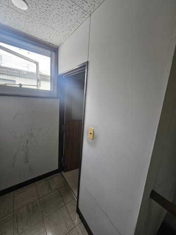 旧鳥取銀行住吉支店2階の収納