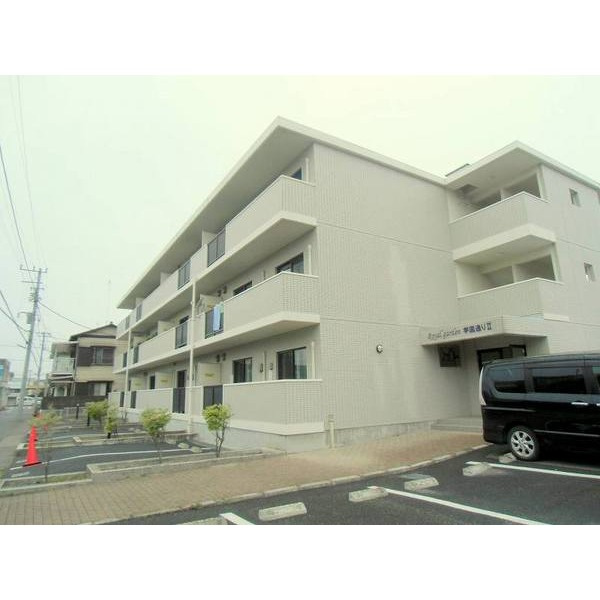 Royalgarden学園通りⅡの外観