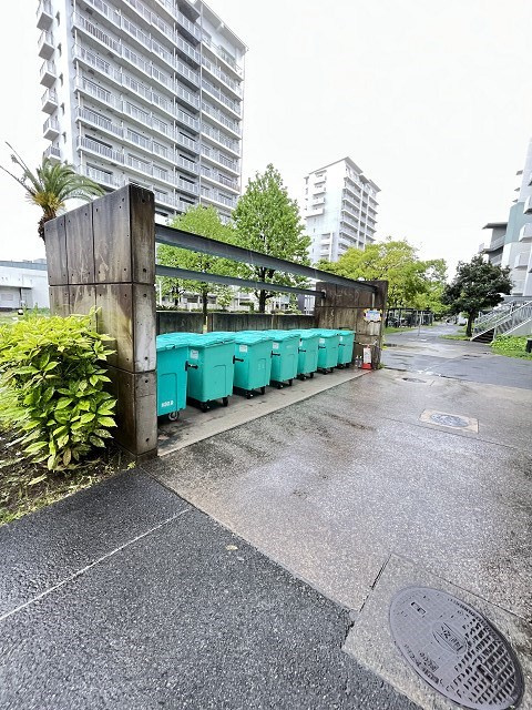 UR浜甲子園さくら街　2号棟の外観