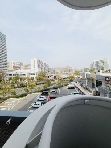 UR武庫川 12号棟の展望