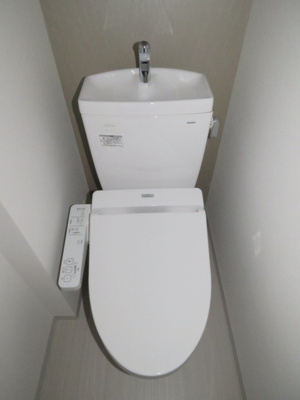 【トイレ】 | サムティ難波VIVO | 落ち着いた空間のトイレです