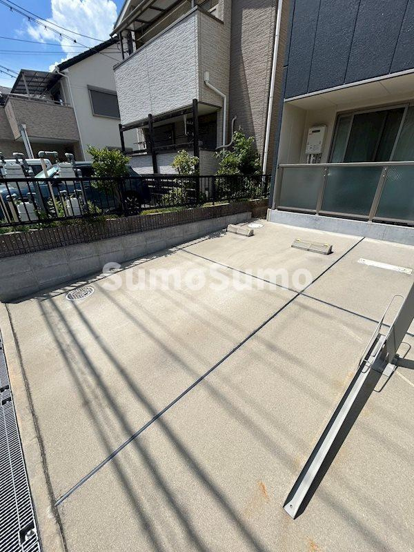 AILE稲野の駐車場