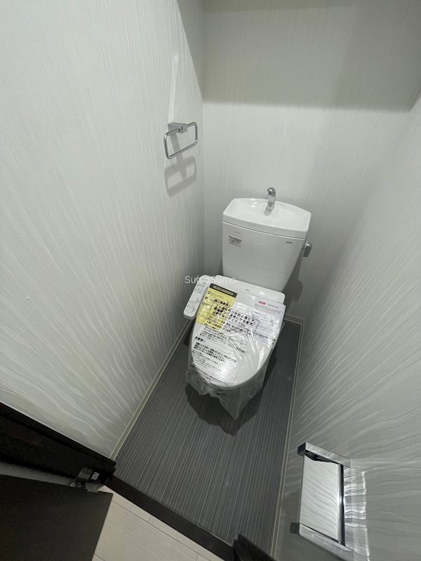大阪市西区京町堀２丁目の賃貸マンションのトイレ